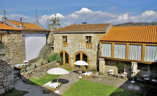 Maisons de campagne à Anelhe, Vila Real, Portugal 1