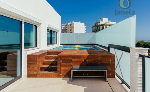 Penthouse in Faro (Se e Sao Pedro), Algarve, Portugal 1