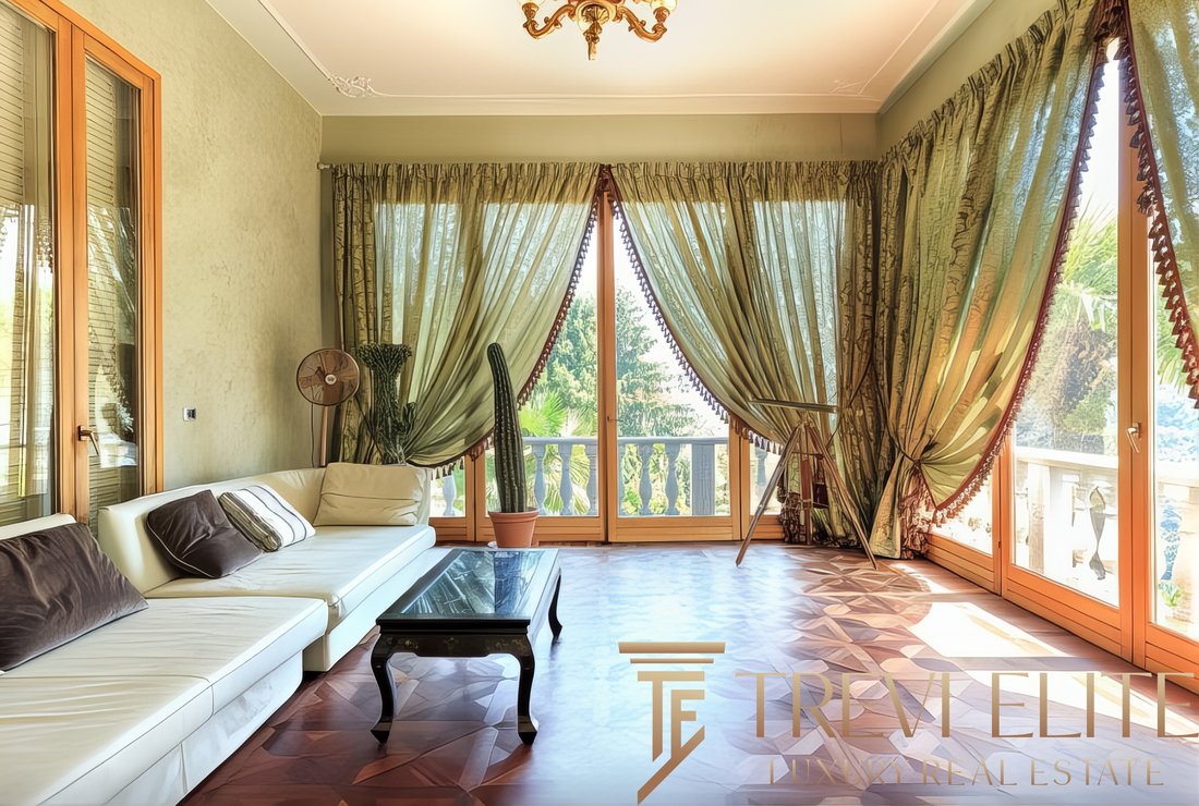 Villa in Argegno, Lombardy, Italy 3 - 13552196