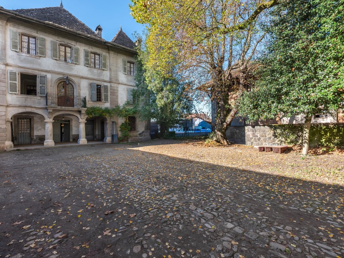 House in Douvaine, Auvergne-Rhône-Alpes, France 2 - 16713465