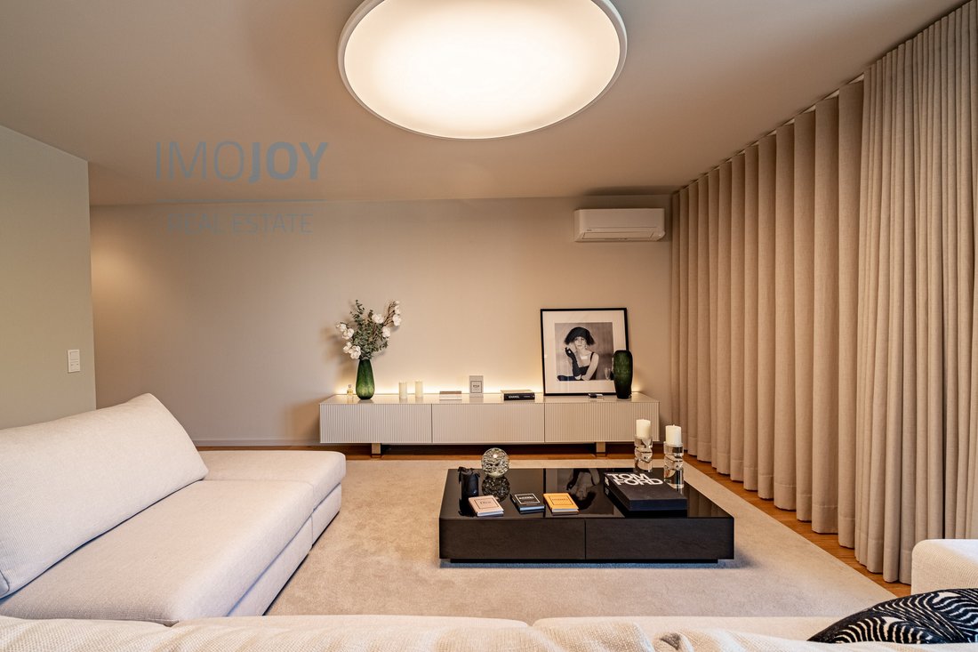 Apartment in Santa Marinha e Sao Pedro da Afurada, Porto District, Portugal 3 - 16313717
