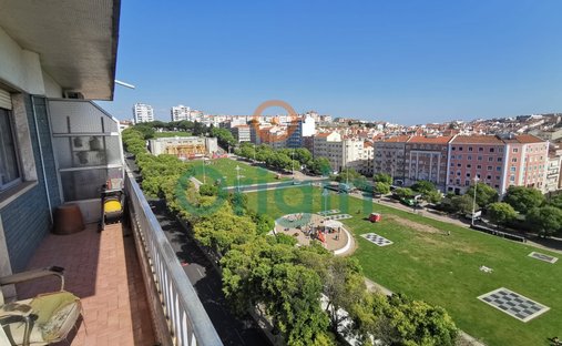 Apartment in Areeiro, Lisbon, Portugal 1