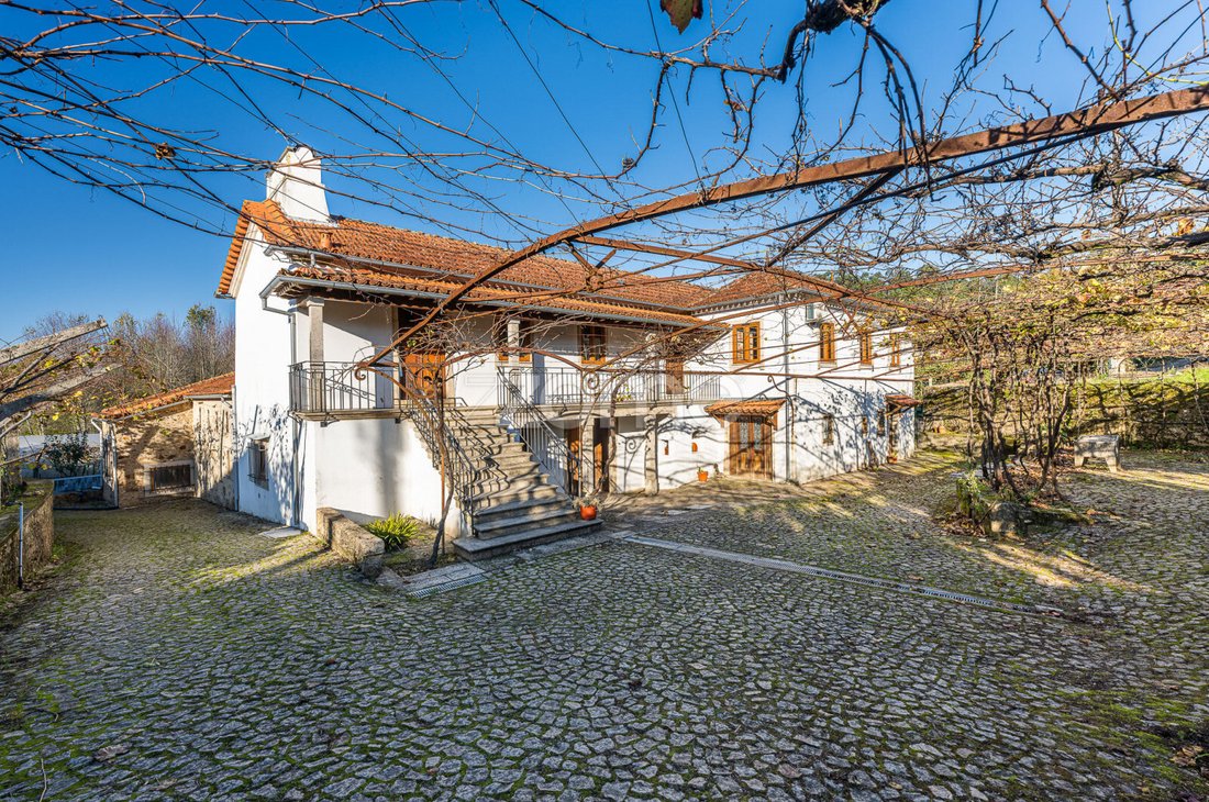 Finca in Milheiros de Poiares, Aveiro District, Portugal 1 - 16713581