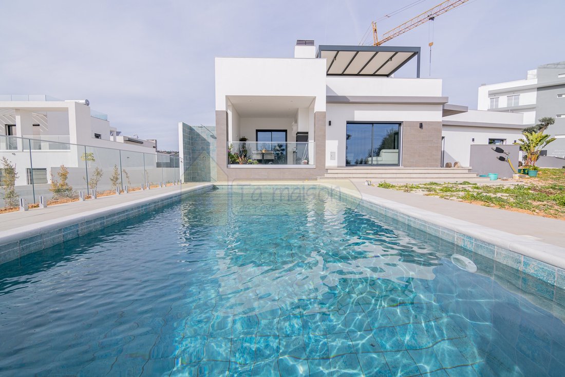 House in Faro (Se e Sao Pedro), Algarve, Portugal 3 - 13956155