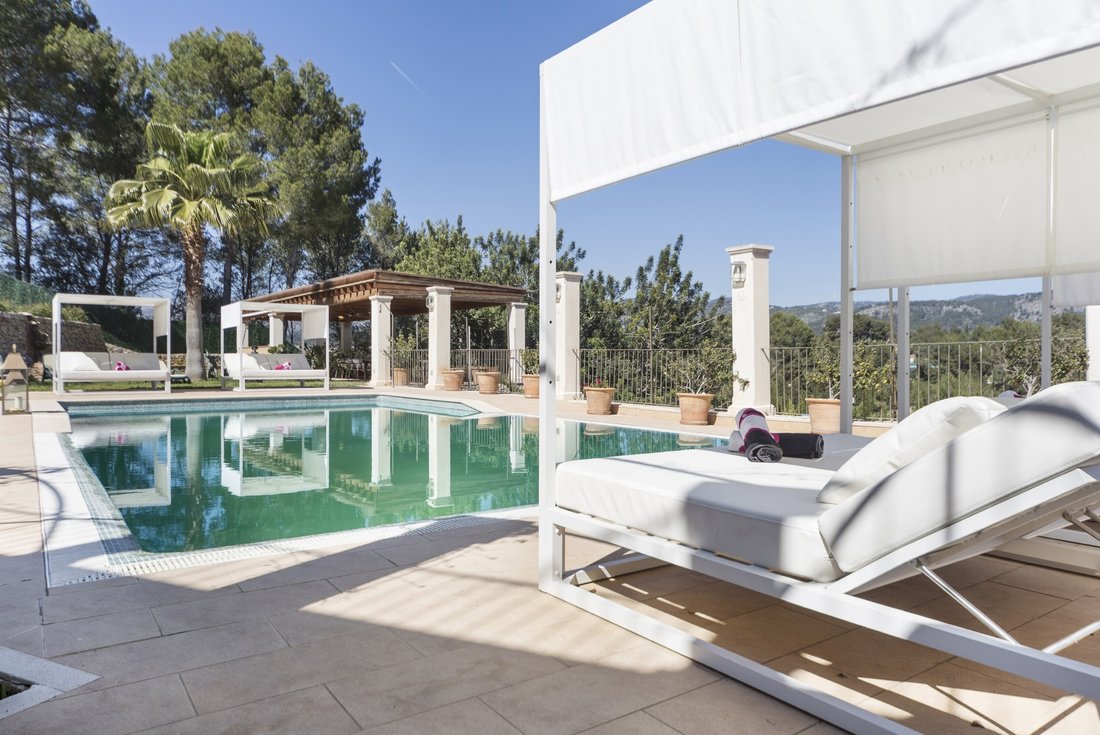 Finca in Calvia, Balearic Islands, Spain 2 - 15617365