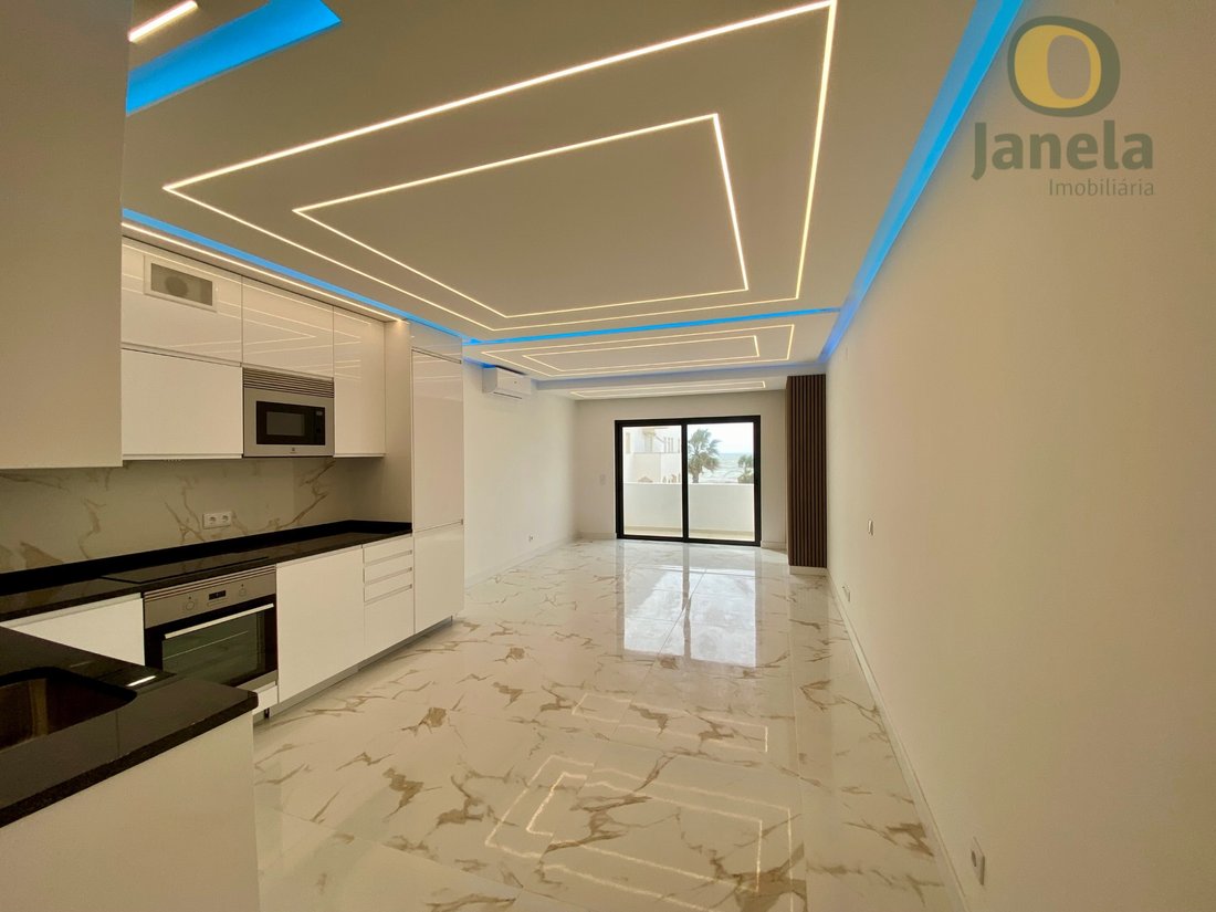 Apartment in Quarteira, Algarve, Portugal 2 - 15378332