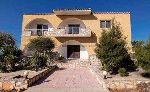 Villa in Ayia Napa, Cyprus 1