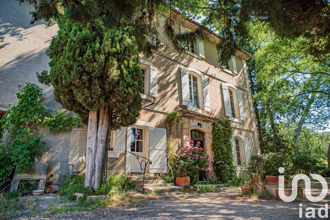 House in Saint Antoine, L'Isle-sur-la-Sorgue, France 4 - 16718261