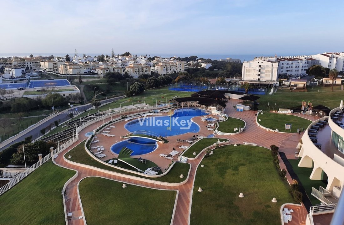 Apartment in Olhos de Agua, Algarve, Portugal 1 - 13559298