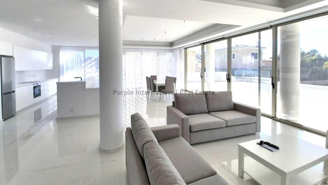 Villa in Peyia, Paphos, Cyprus 1 - 16712511