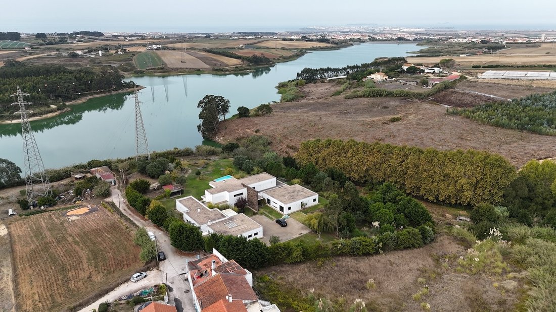 House in Atouguia da Baleia, Leiria District, Portugal 1 - 16543341