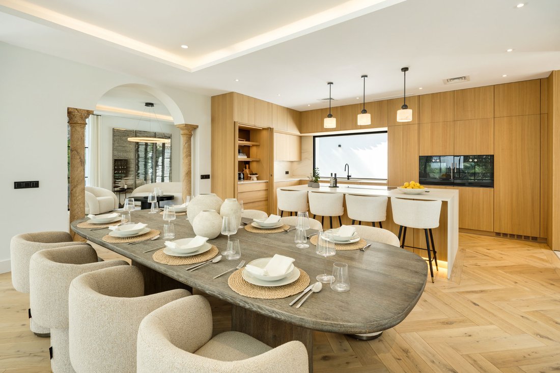 House in La Quinta, Benahavis, Andalusia 4 - 16707410
