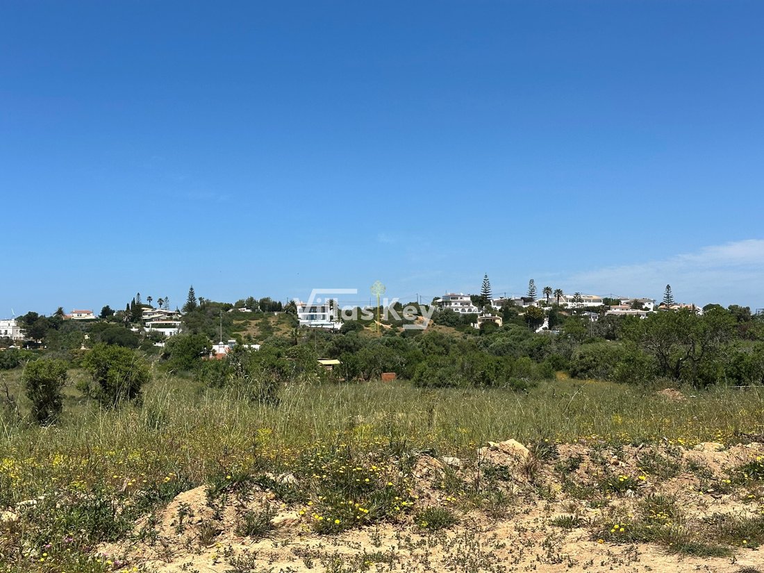 Land in Praia da Luz, Algarve, Portugal 1 - 15778782