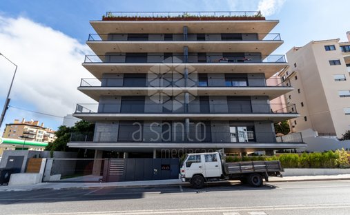 Apartment in Cascais e Estoril, Lisbon, Portugal 1
