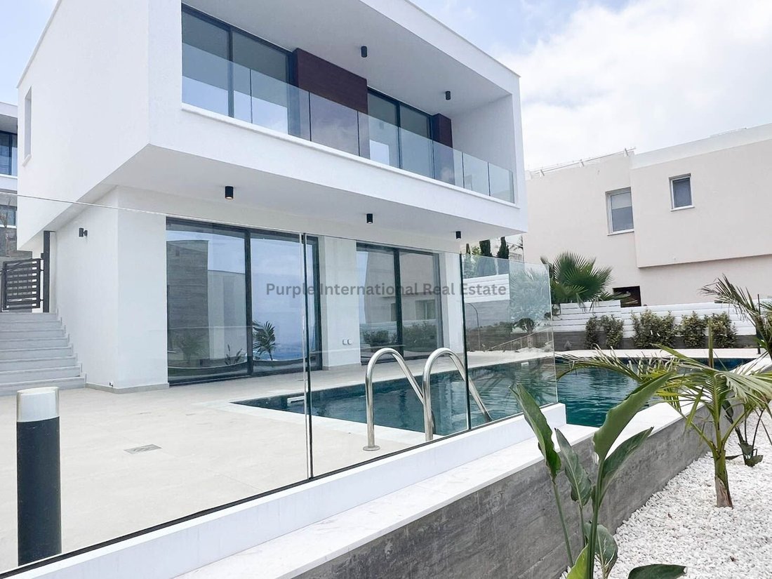 Villa in Chloraka, Paphos, Cyprus 1 - 16712424