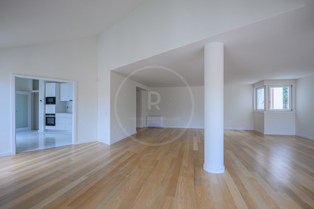 Apartment in Aldoar, Foz do Douro e Nevogilde, Porto District, Portugal 4 - 12885356