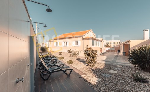 House in A dos Cunhados e Maceira, Lisbon, Portugal 1