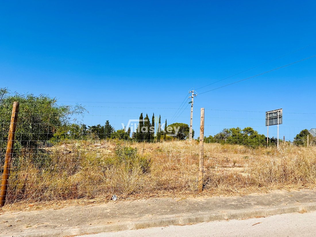 Land in Praia da Luz, Algarve, Portugal 1 - 14372072