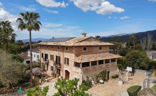 Country House in Santa Maria del Cami, Balearic Islands, Spain 1