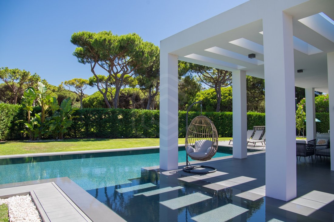 House in Vilamoura, Quarteira, Algarve 1 - 14342342