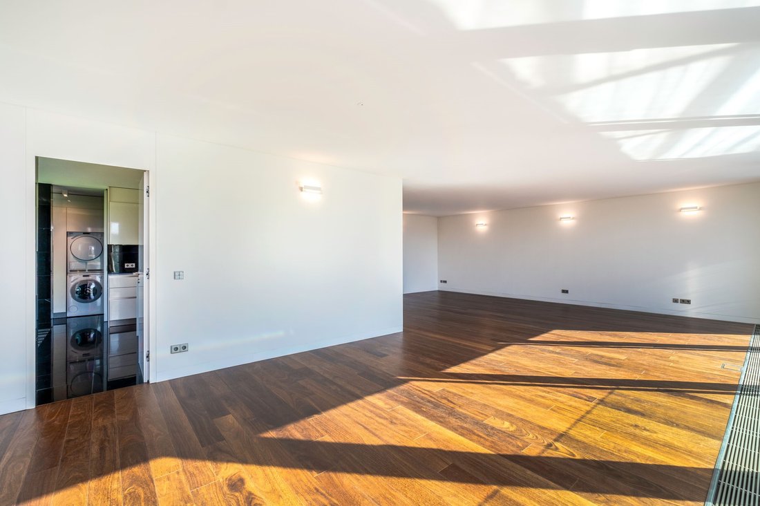 Apartment in Cascais e Estoril, Lisbon, Portugal 5 - 15211070