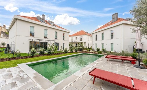 Villa in Oeiras e Sao Juliao da Barra, Paco de Arcos e Caxias, Lisbon, Portugal 1