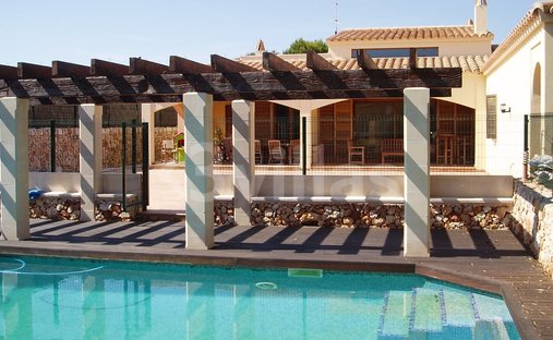Villa in Sant Lluís, Balearische Inseln, Spanien 1