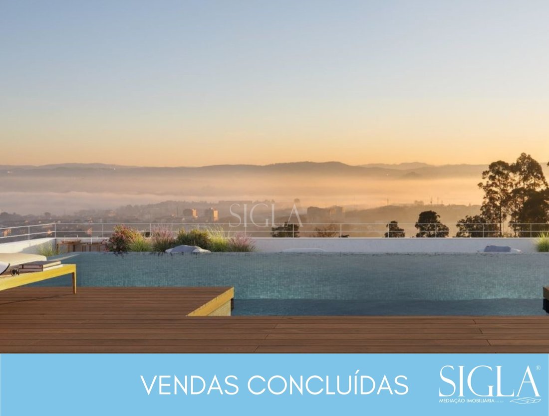 Apartment in Mafamude e Vilar do Paraiso, Porto District, Portugal 1 - 16601640