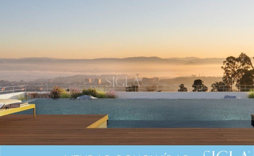 Apartment in Mafamude e Vilar do Paraiso, Porto District, Portugal 1