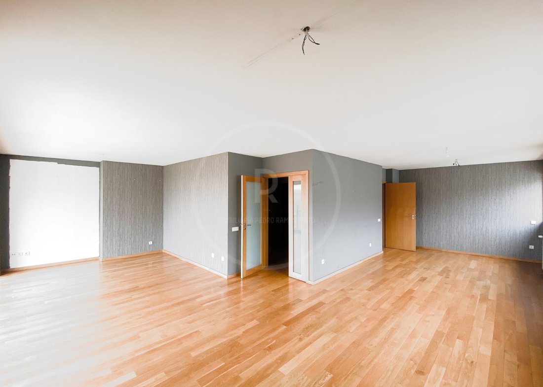 Apartment in Matosinhos e Leca da Palmeira, Porto District, Portugal 4 - 14456806