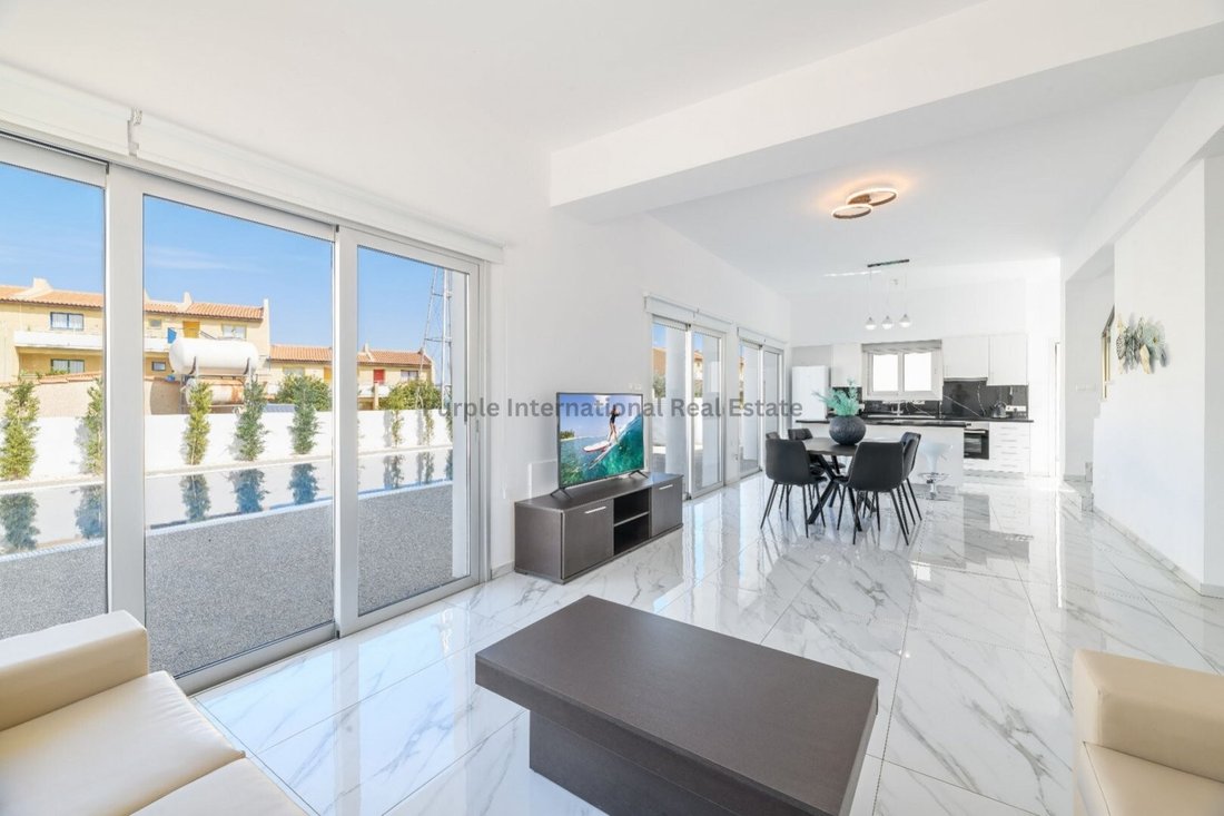 Villa a Paralimni, Distretto di Famagosta, Cipro 5 - 16712622