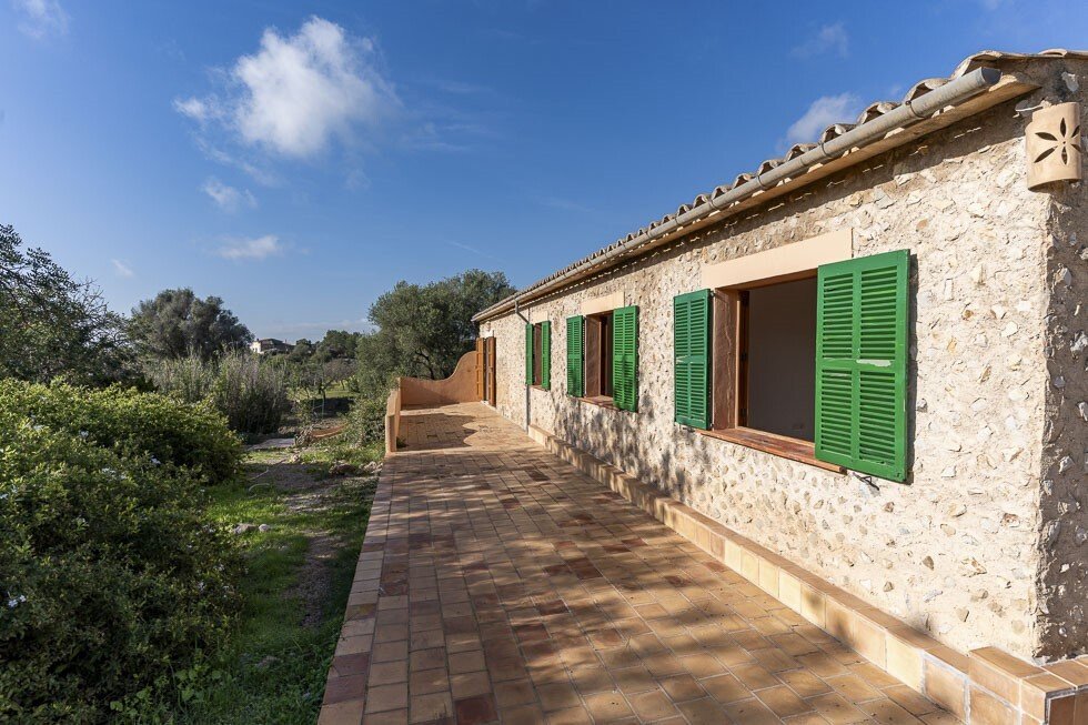 Country House in Santa Maria del Cami, Balearic Islands, Spain 2 - 14983057