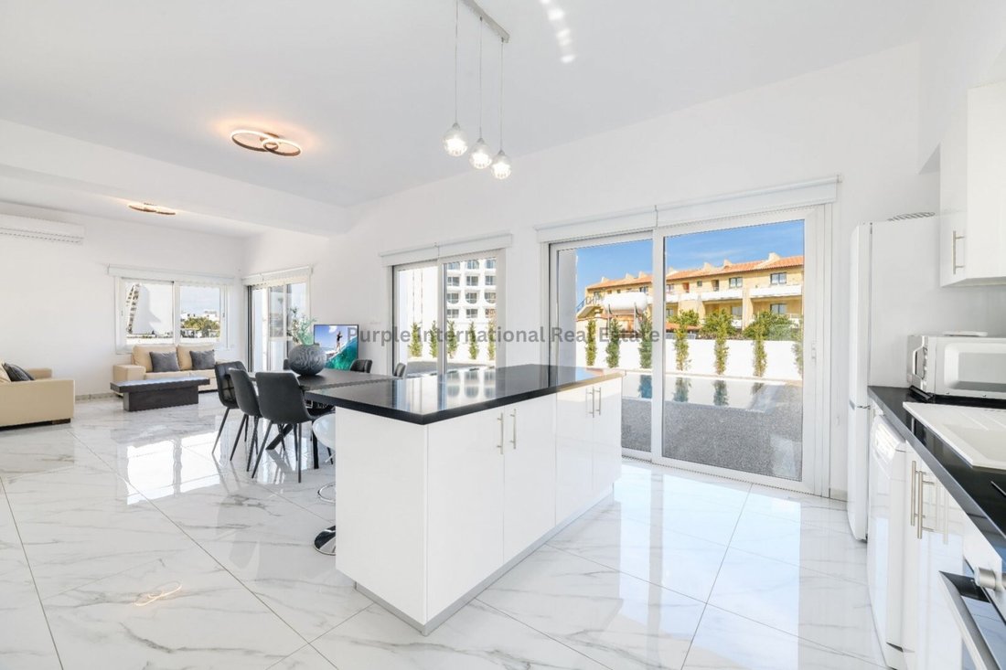 Villa a Paralimni, Distretto di Famagosta, Cipro 4 - 16712622