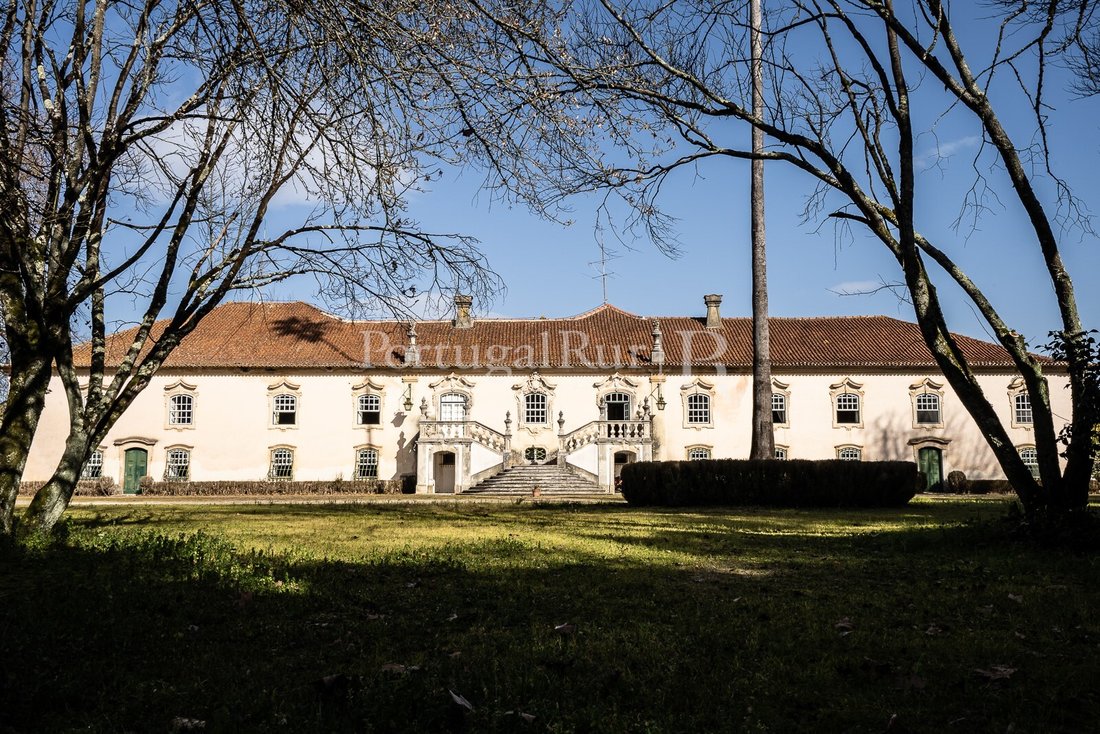 Chateau in Arcos e Mogofores, Aveiro District, Portugal 1 - 14047057