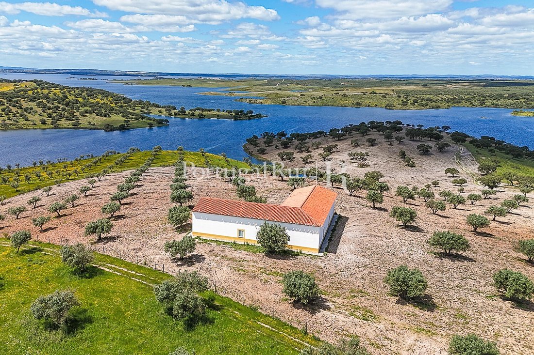 Estate in Povoa de Sao Miguel, Beja District, Portugal 5 - 15352752