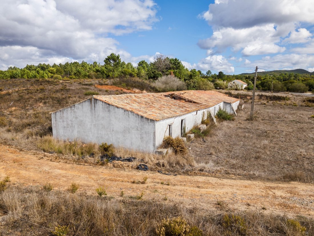 Finca in Aljezur, Algarve, Portugal 2 - 16667976