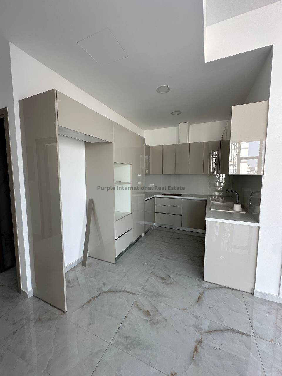 Apartamento en Limasol, Distrito de Limasol, Chipre 3 - 16712648