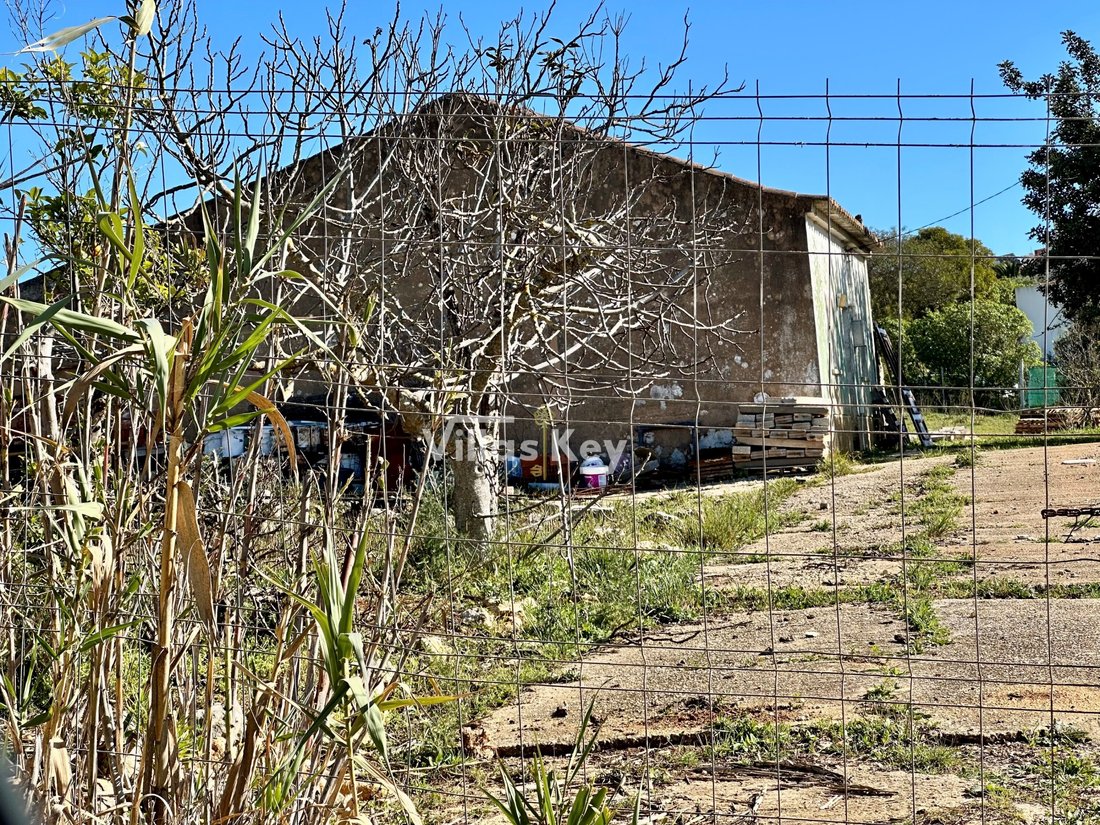 Land in Mexilhoeira Grande, Algarve, Portugal 1 - 15077507