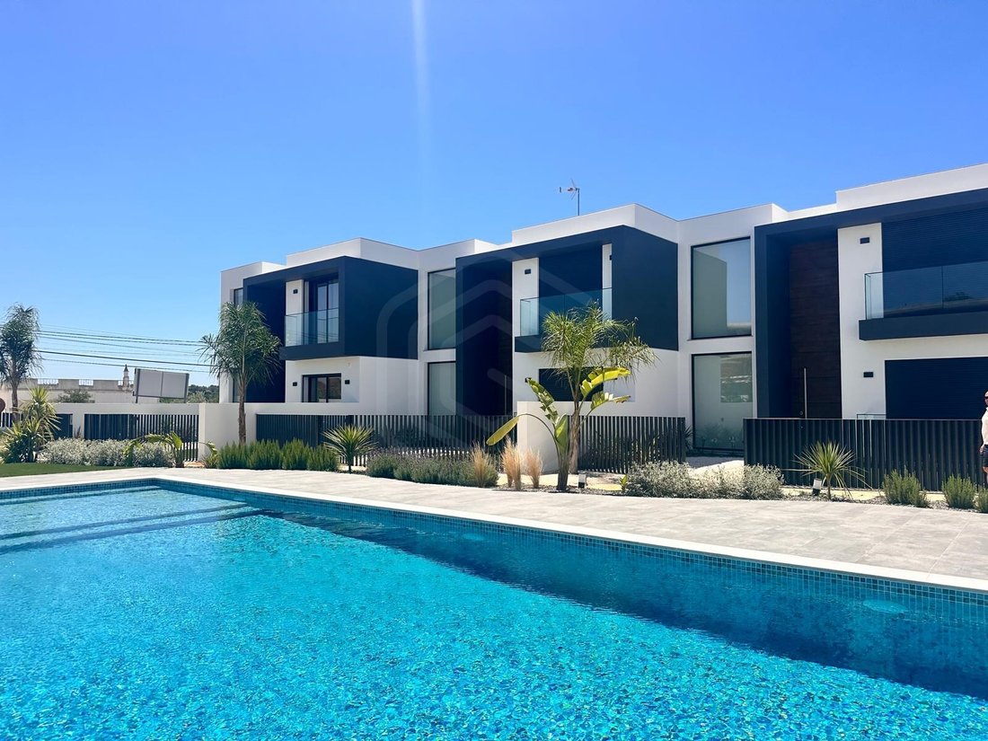 House in Almancil, Algarve, Portugal 1 - 16599832