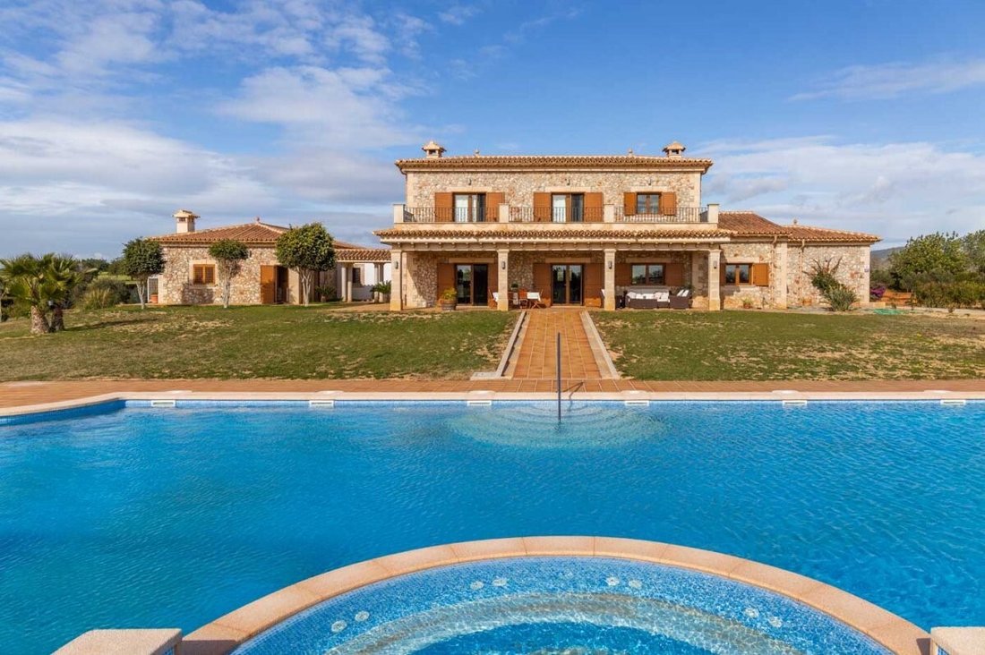 Country House in Llucmajor, Balearic Islands, Spain 2 - 16006656