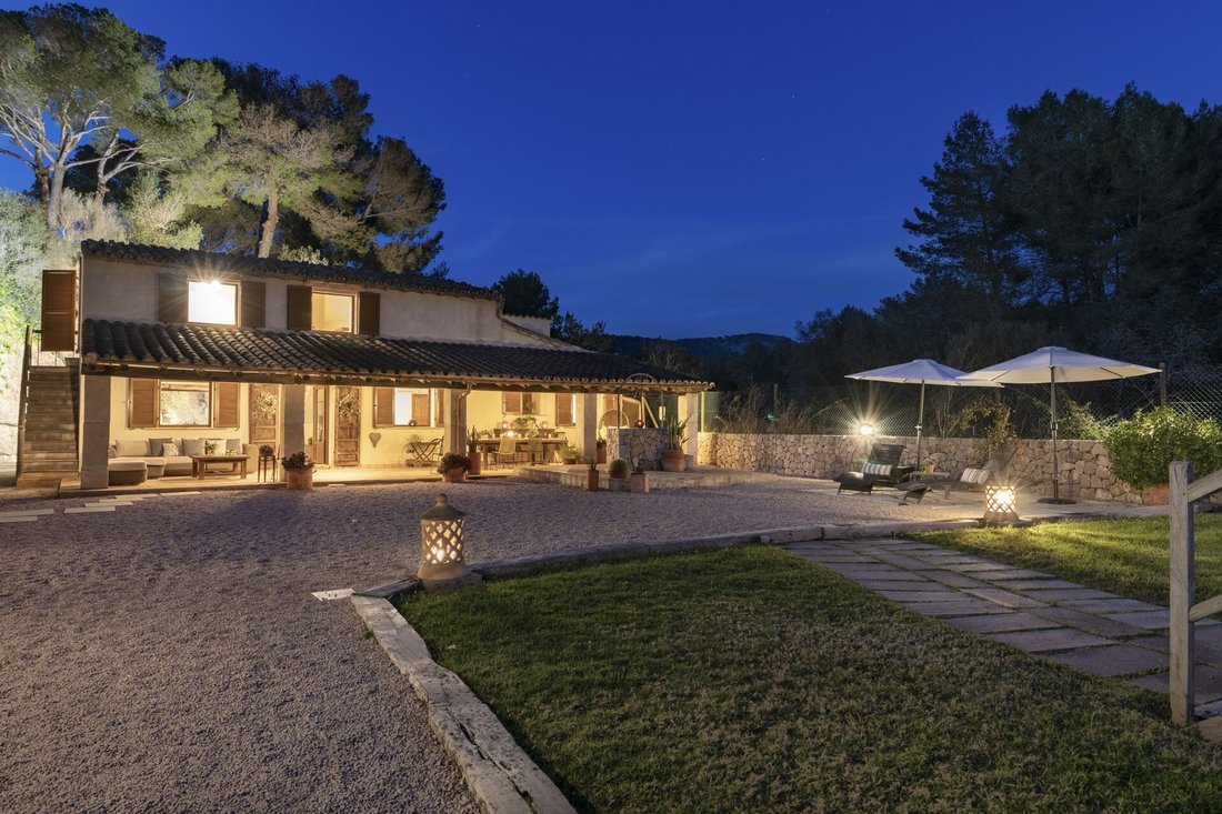 Country House in Calvia, Balearic Islands, Spain 2 - 13942598