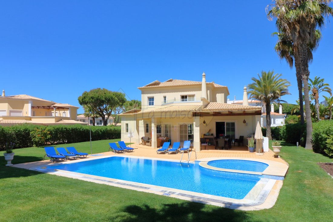 House in Vilamoura, Quarteira, Algarve 3 - 14419078