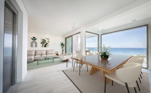House in Santiago, Setubal, Portugal 1