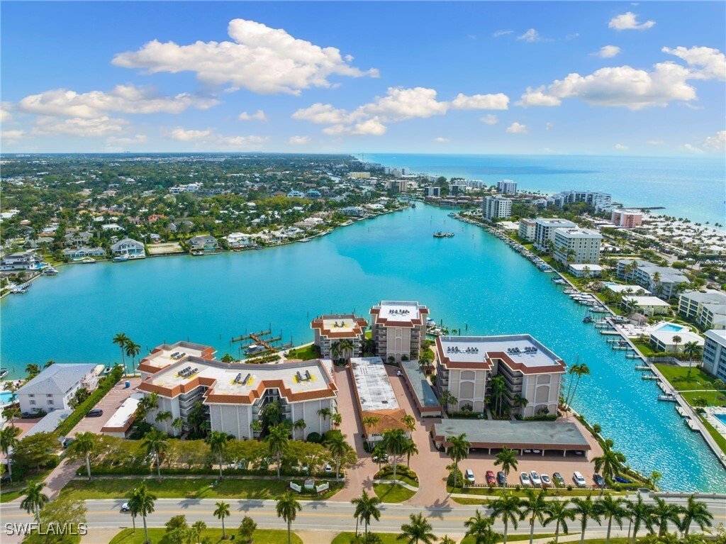 Condo in Naples, Florida, United States 4 - 16711506
