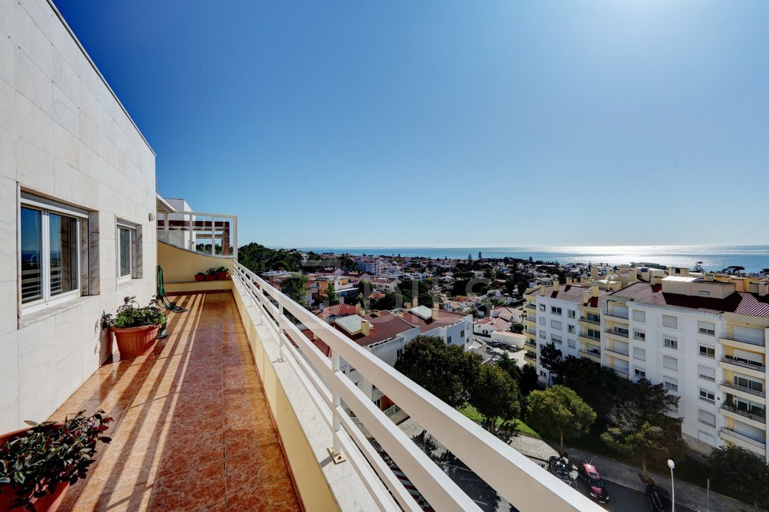 Apartment in Carcavelos e Parede, Lisbon, Portugal 1 - 16704263