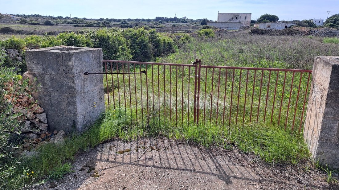 Terrain à Ciutadella de Menorca, Îles Baléares, Espagne 2 - 14763674