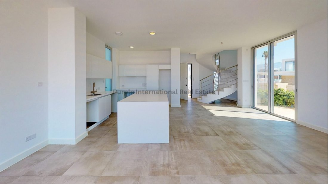 Villa in Peyia, Paphos, Cyprus 3 - 16712533