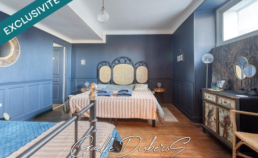 Castle for Sale in Chazé-sur-Argos, Pays de la Loire, France