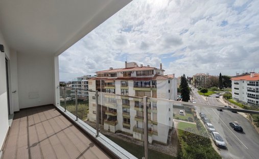 Apartamento en Carcavelos y Parede, Distrito de Lisboa, Portugal 1