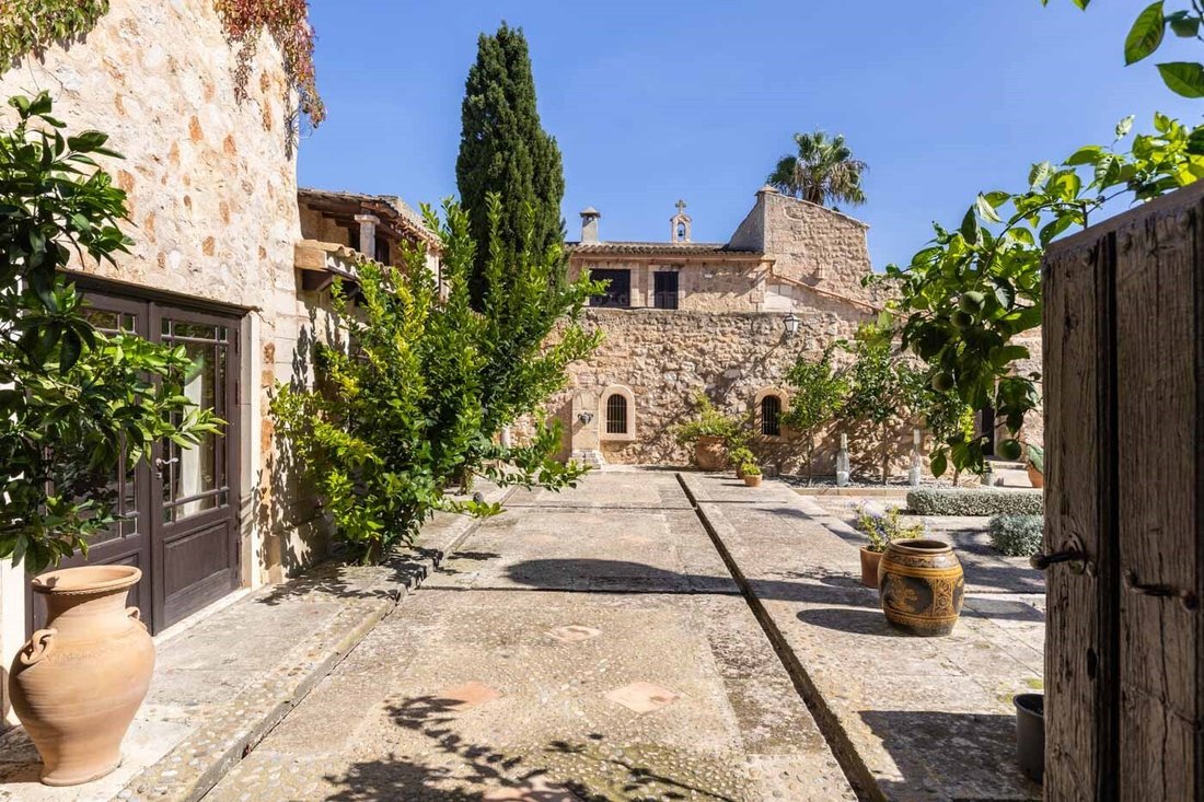 Country House in Manacor, Balearic Islands, Spain 2 - 14966948